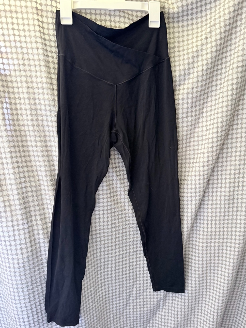 aerie OFFLINE Black High-Rise Crossover 7/8 Leggings